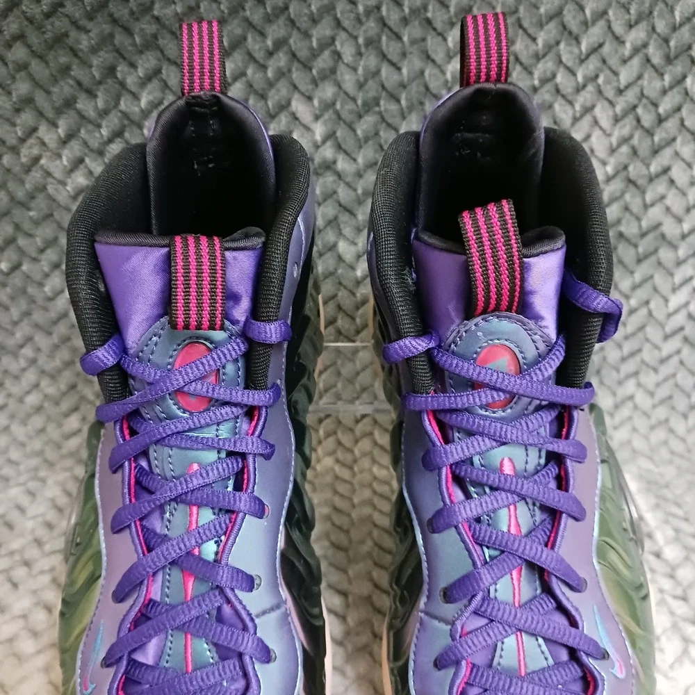 Nike Little Posite One GS Iridescent Purple Youth Basketball Shoes Size 6.5Y